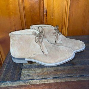 Hush Puppies Women's Bailey Chukka Boot (New Without Tags)